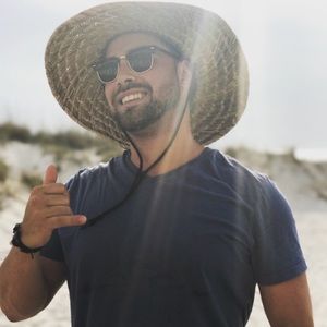 Meet your Posher, Jonathan